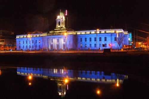 Cork city hall at night