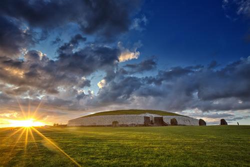 Newgrange sunset